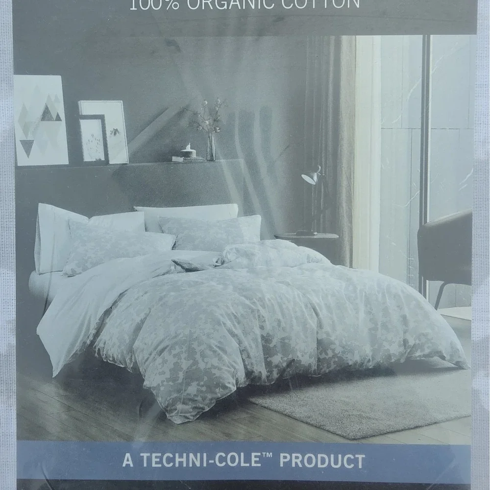 Kenneth Cole Organic Cotton Full/Queen Duvet Set Gray/White 100% Organic Cotton